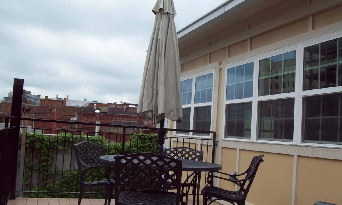 Macon Apartment | Large New Downtown Loft