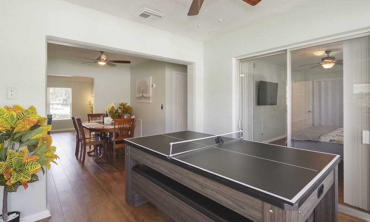 Largo House | Largo Clearwater Unique Home -Game Room- Spacious
