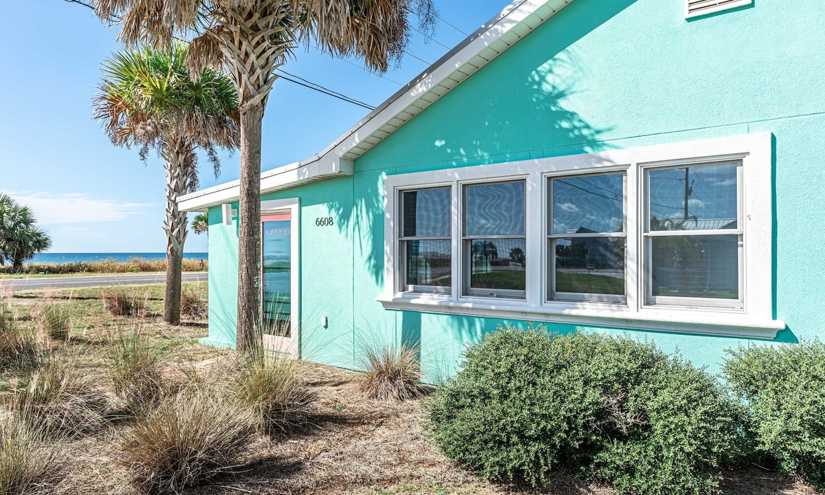 Port St. Joe House | Last days of summer on BEACH: July 25-29 Available & Discounted!