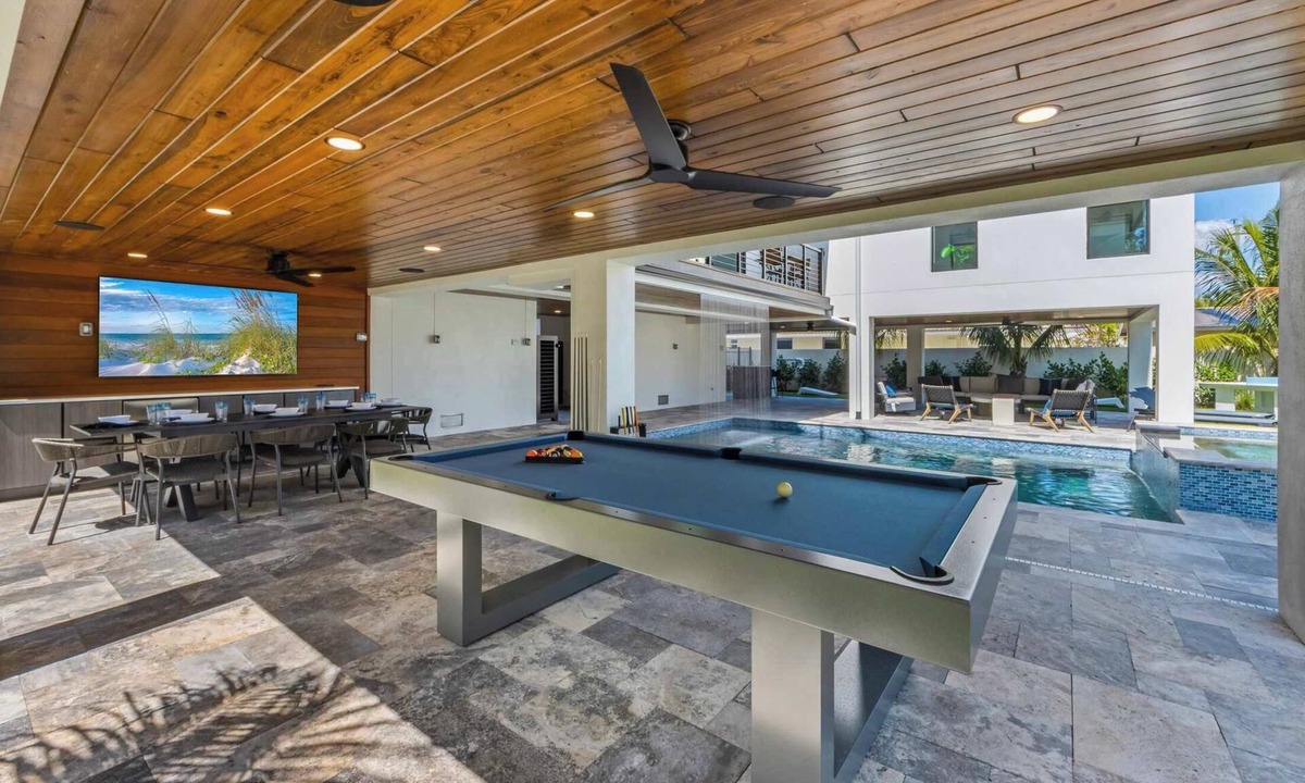 Sarasota House | Lido Luxe Estate: Rental with Pool & Rooftop Deck