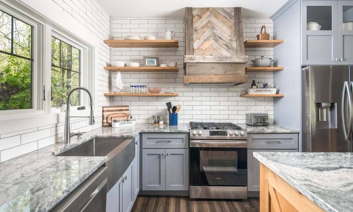 Brevard House | Little Bear Lodge Near Dupont State Forest