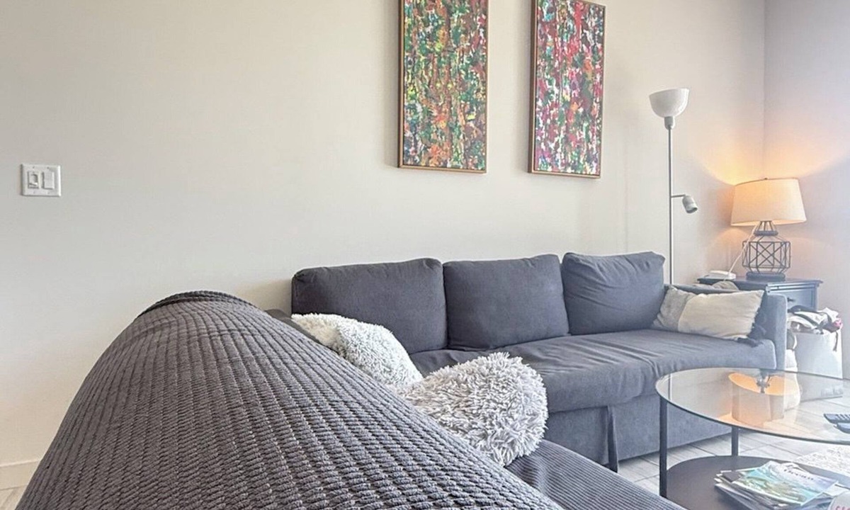 Downtown Miami Apartment | Live the Miami Dream Downtown Apt + Amenities