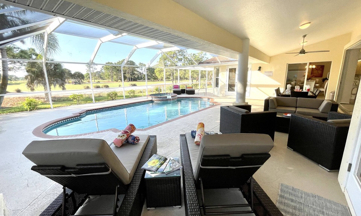Pinehurst House | * “Livin' The Dream” A Golfer's Paradise! South facing Free Pool/Spa Heat *
