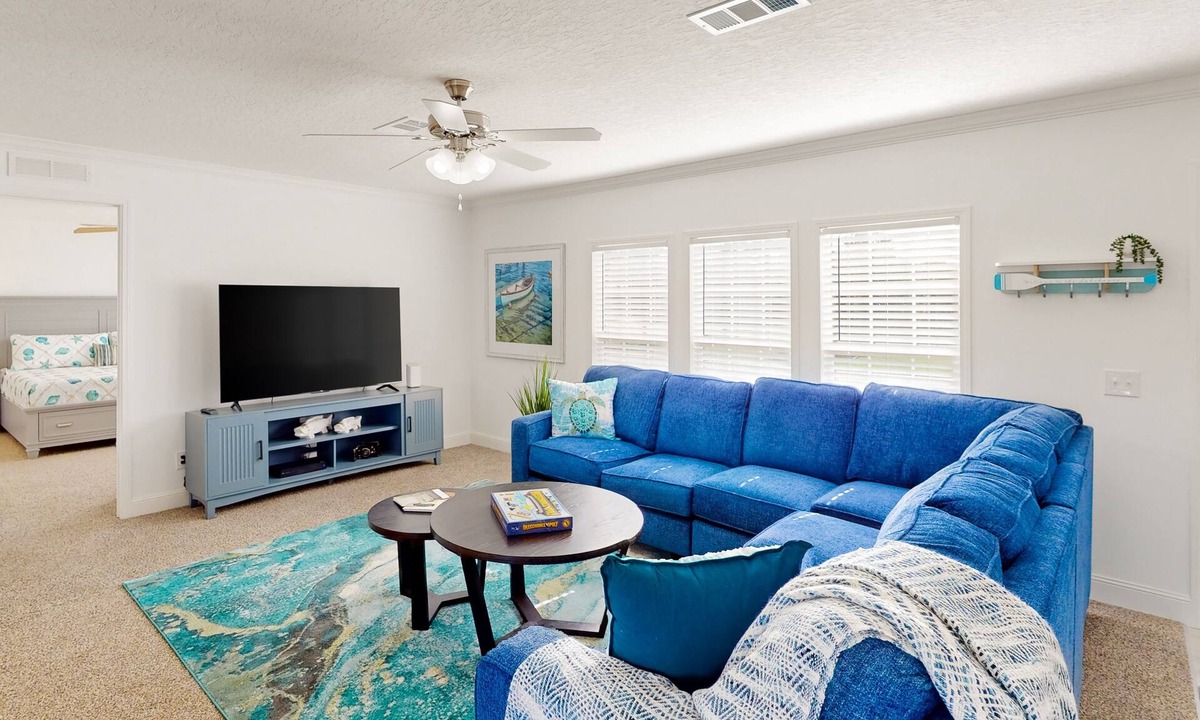 Taylor Creek House | Long Lake House | Waterfront stay in Okeechobee with scenic deck