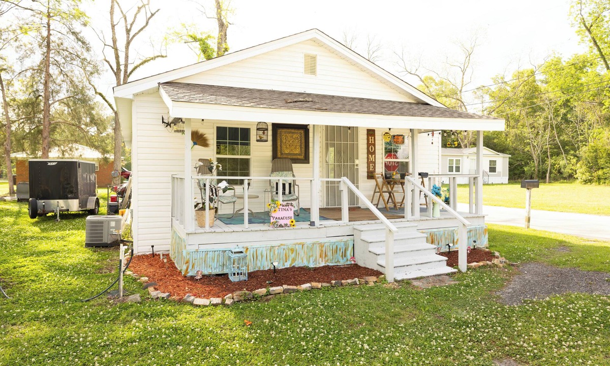 Chipley House | Lovely 2-bedroom house with AC in charming Chipley.