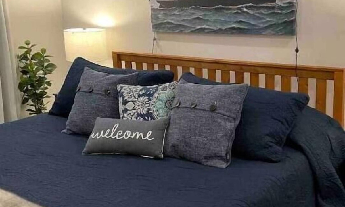 Chestertown House | Lovely Home in Chestertown - Free EV Charging for guests