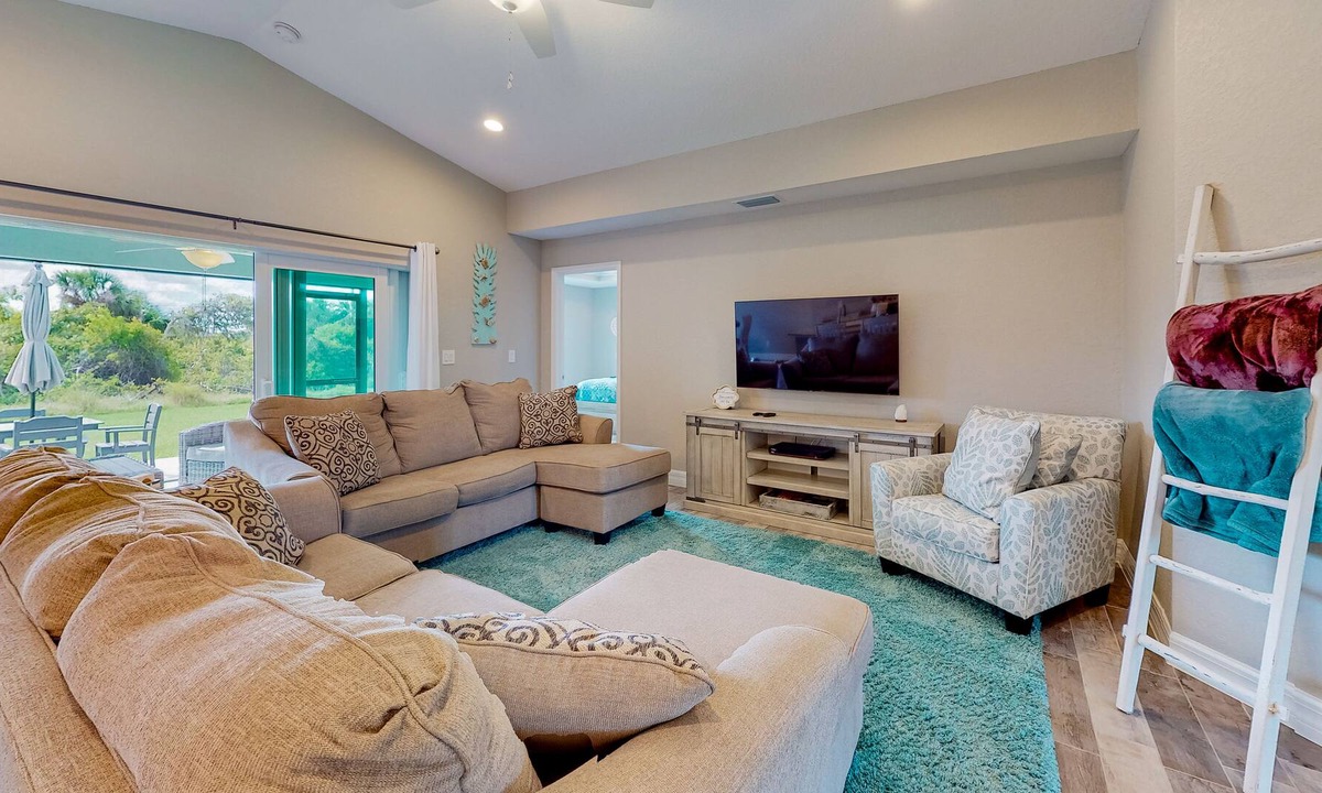 Rotonda Heights House | Lovely home near the area's beaches with a patio, grill, AC, and beach gear