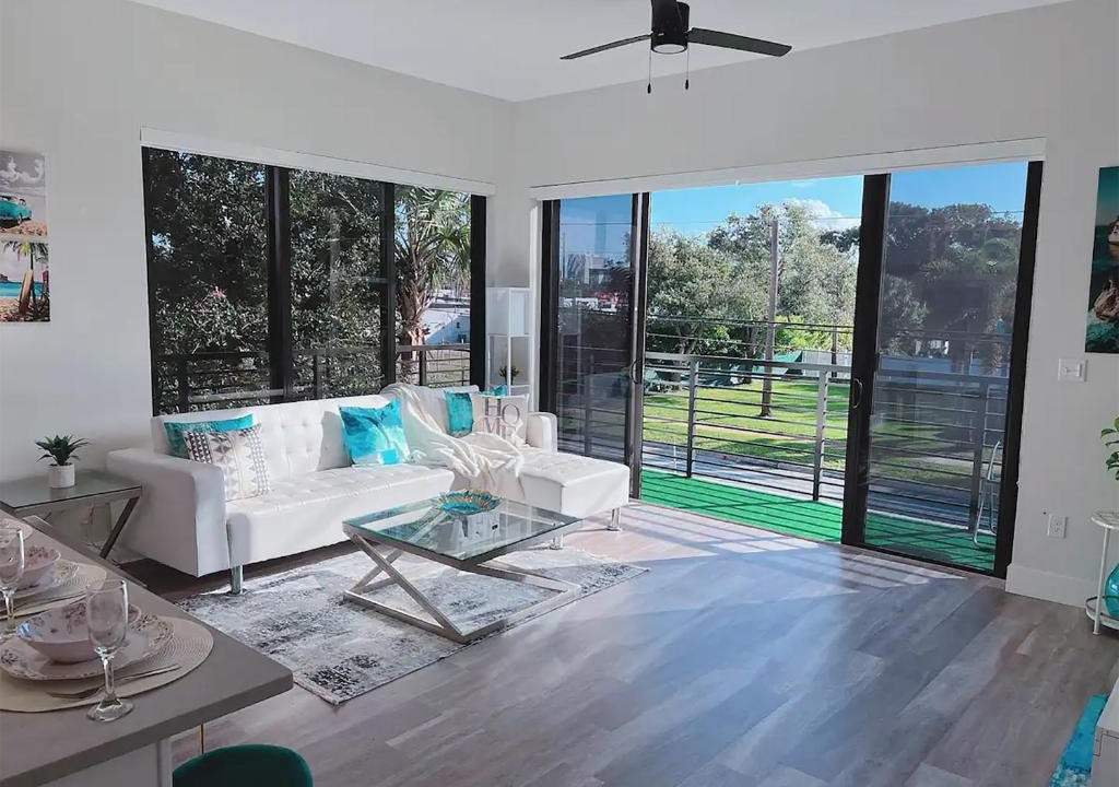 West Palm Beach Apartment | Lux place and cozy 3Beds 2Rooms enjoy life in WPB Gym, EV Station Nearby the downtown and beaches
