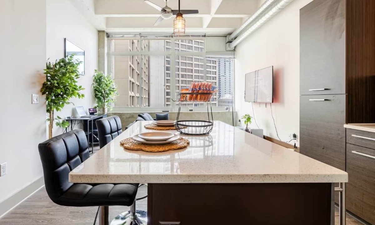 Peachtree Center Apartment | LUXE 1BR w City View | 8min to MAJOR INTERNATIONAL SPORTING EVENT | Free Parking