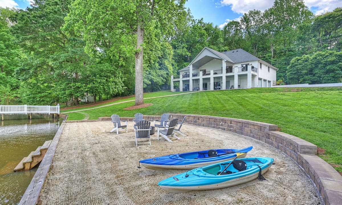 Dixie - Berryhill House | Luxe Lakefront Estate with Private Beach + Firepit + Dock + Hot Tub
