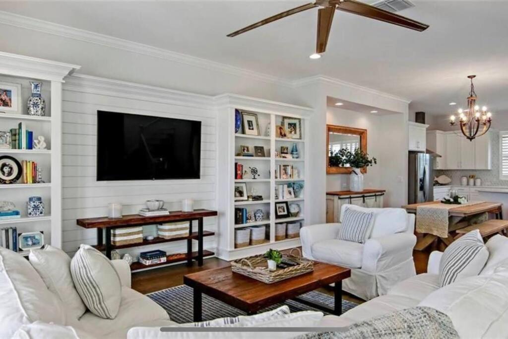 Redington Beach House | Luxurious Modern Townhouse right across beach! Table Tennis