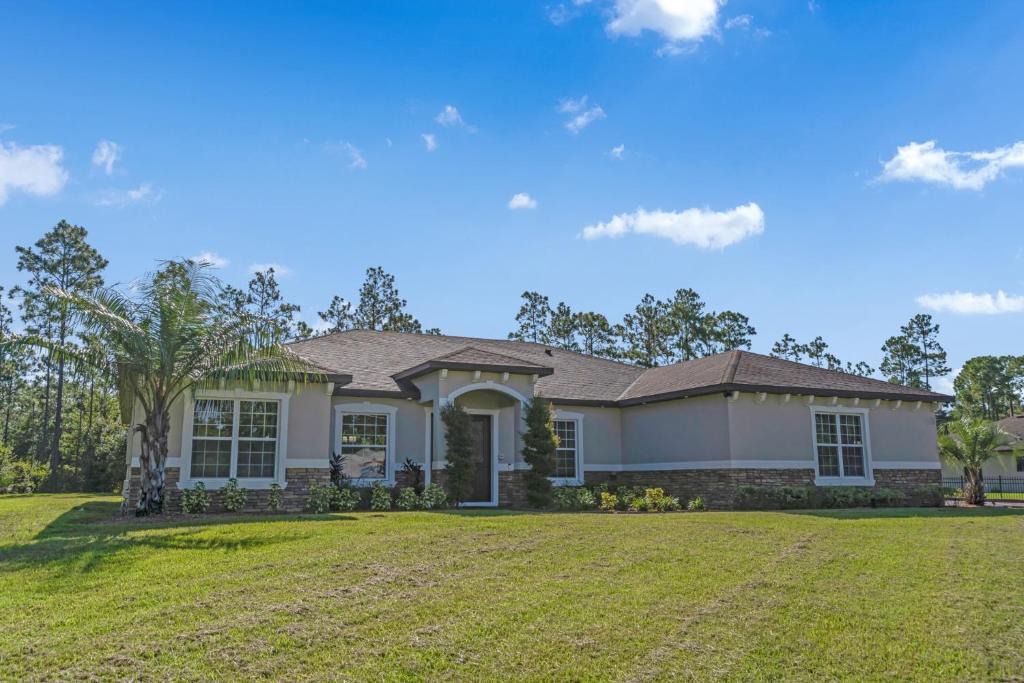 Wedgefield House | Luxurious New Home! Rare Find, Unique Location with Dedicated Workspace