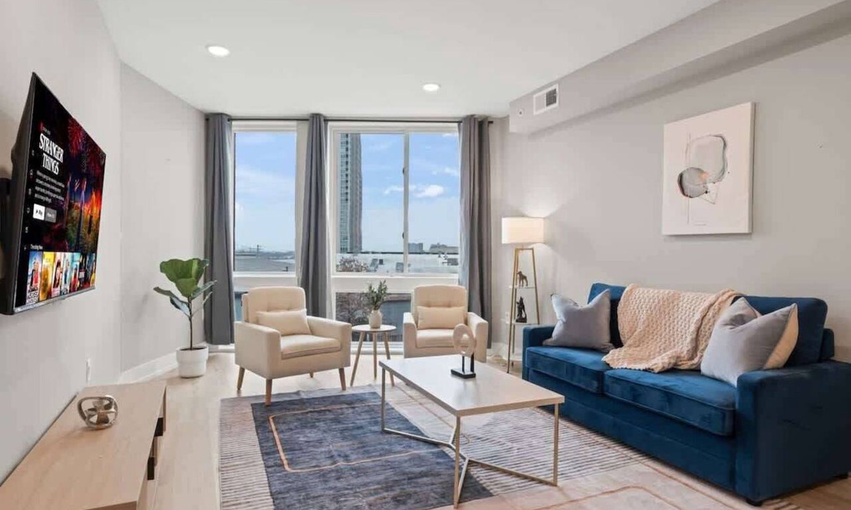 Northern Liberties Apartment | Luxury 1BD | 2 Beds | Northern Liberties