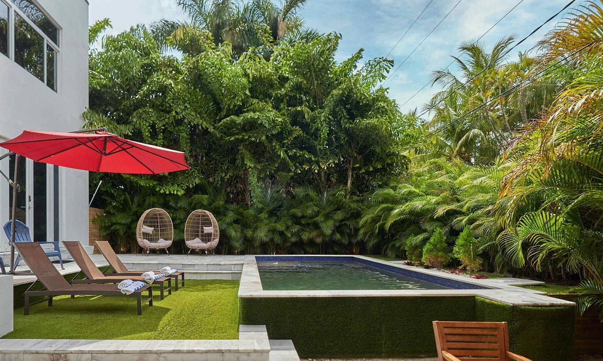 South Lake Villa | Luxury 2-Level Villa | Heated Pool+Grill+Chill Spots