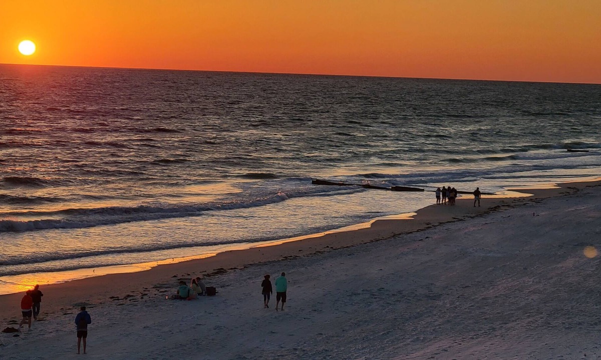 Beachfront | St. Petersburg - Clearwater