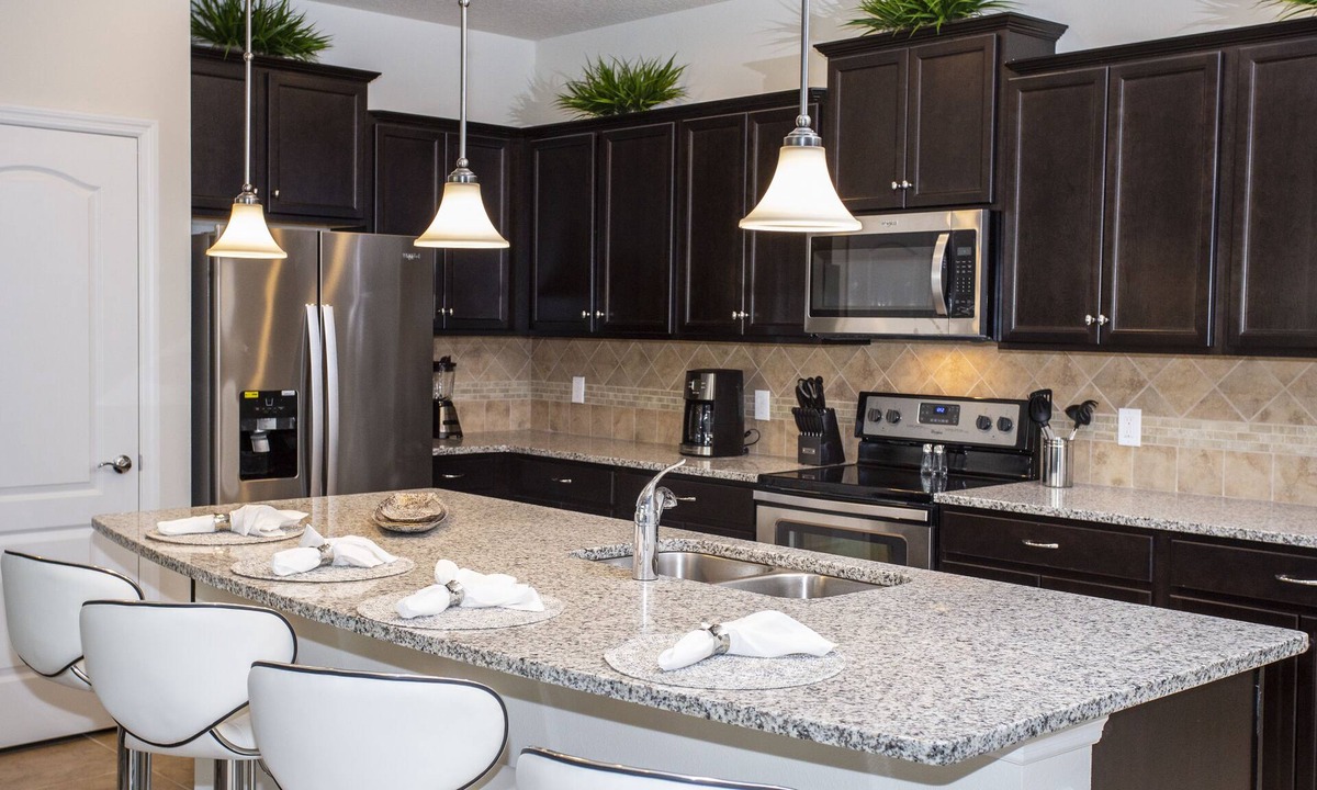 Four Corners House | Luxury 5 Bedroom w/Private Pool Close to Disney 8875