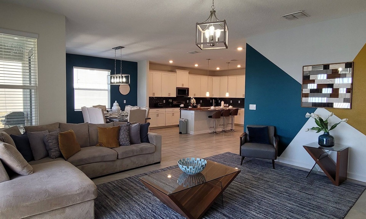 Four Corners House | Luxury 6 Bedroom 4 bath pool home 161