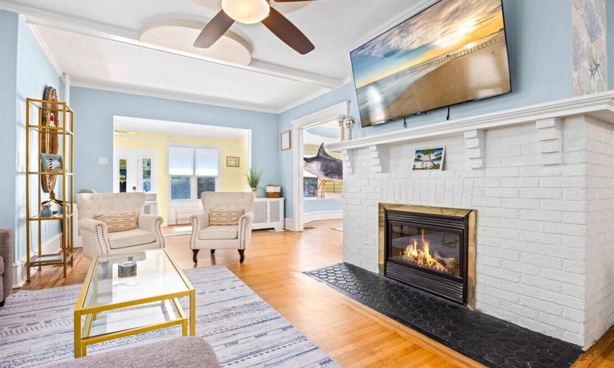 Atlantic City House | Luxury 6BR Beach Home, Sleeps 16 – 1.5 Blks to Beach