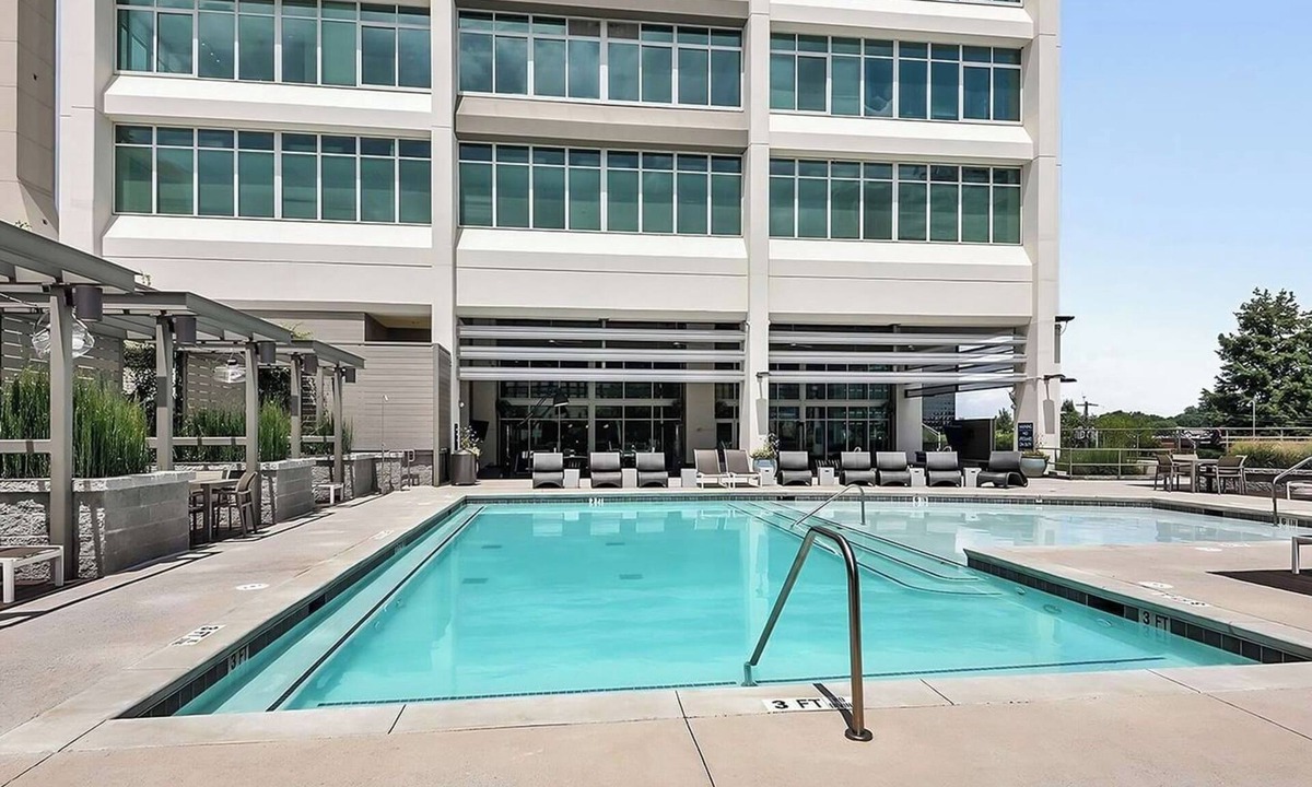 Peachtree Center Apartment | Luxury Atlanta Retreat: Minutes from Downtown, Dining & Attractions