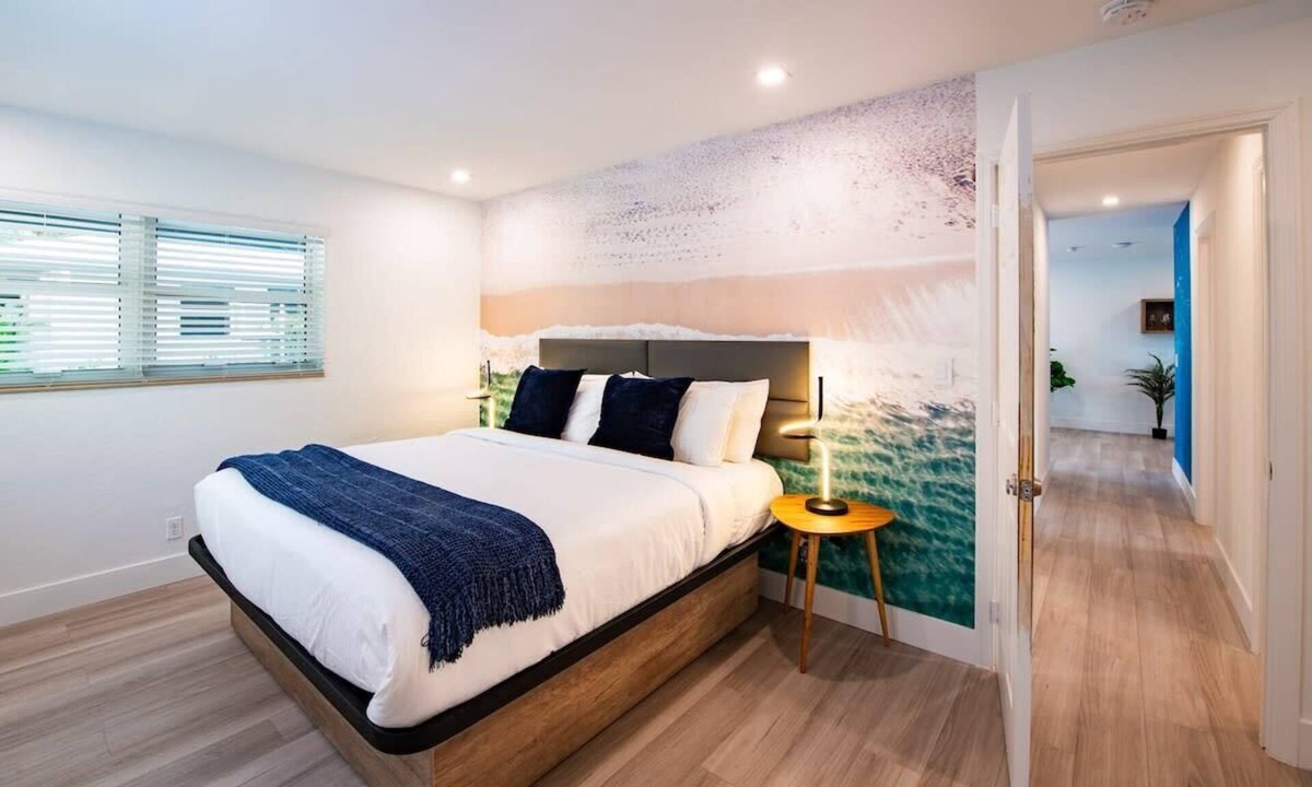 Poinciana Park Hotel | Luxury Boutique Hotel in Fort Lauderdale