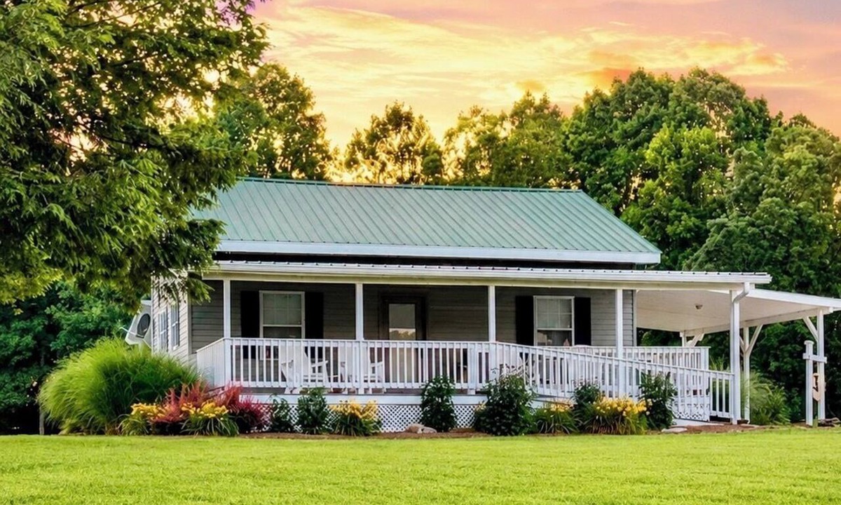 Spencer Cottage | Luxury Cottage Escape Near Fall Creek Falls Park