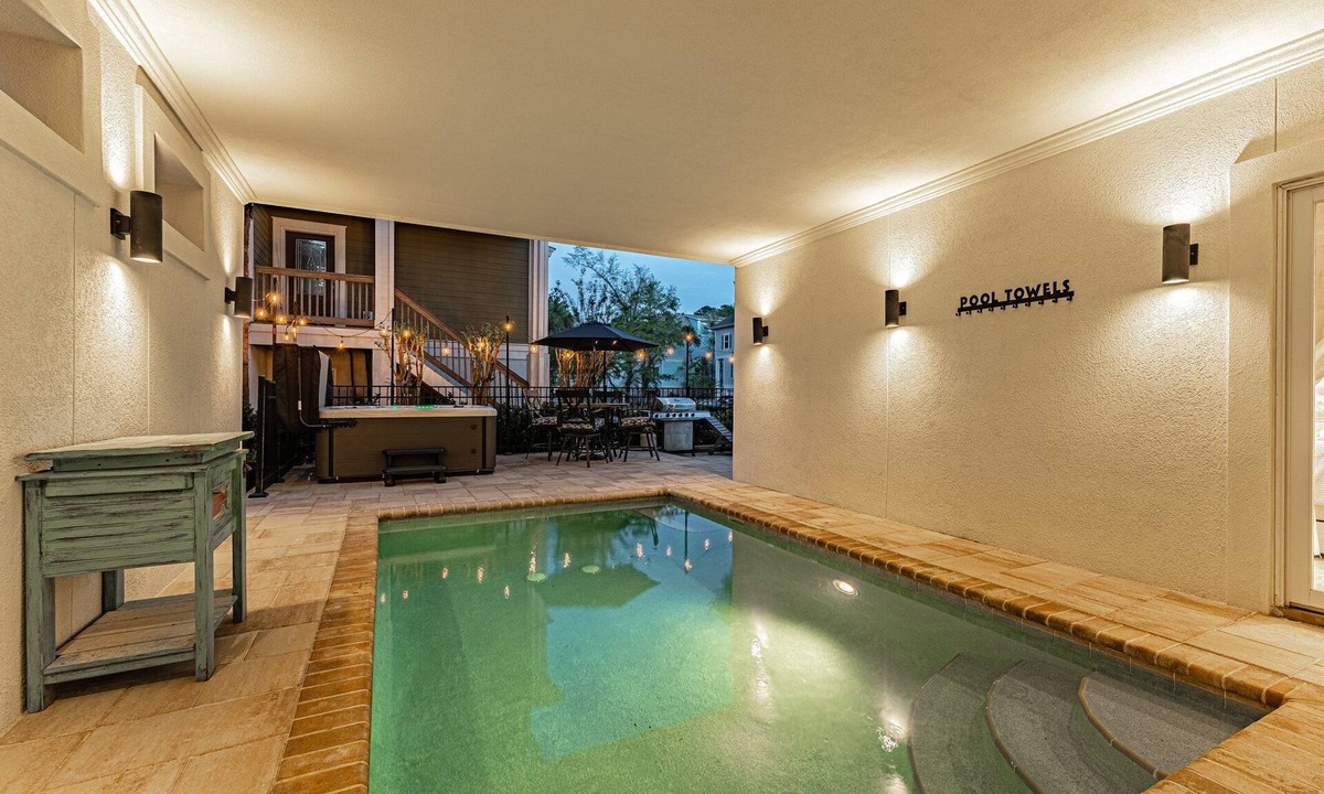 Folly Field House | Luxury Hilton Head Beach House | Sleeps 20 | Hot Tub & Games