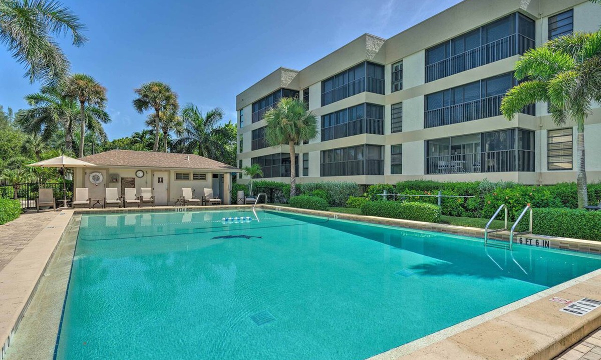 Sanibel Condo | Luxury Sanibel Condo w/Ocean View: Steps to Beach