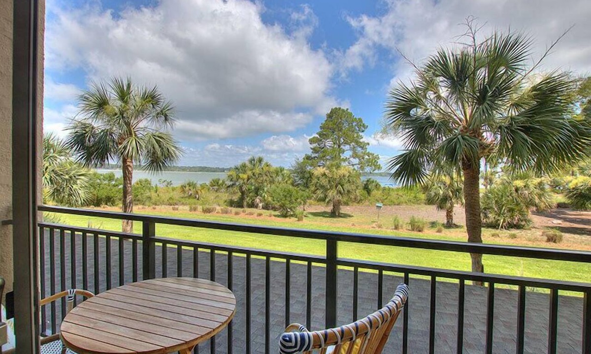 South Beach Condo | Luxury Soundfront Villa just steps from Beach and Salty Dog Cafe!