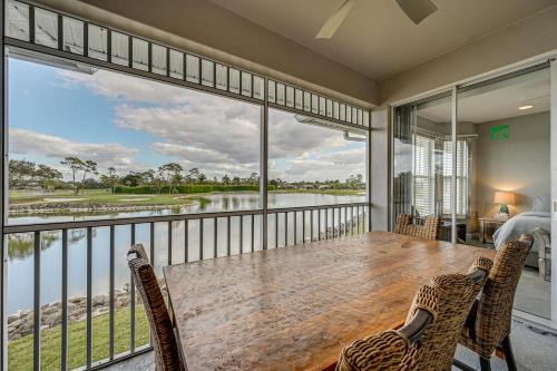Naples House | Luxury Waterfront Living! Naples Resort Condo