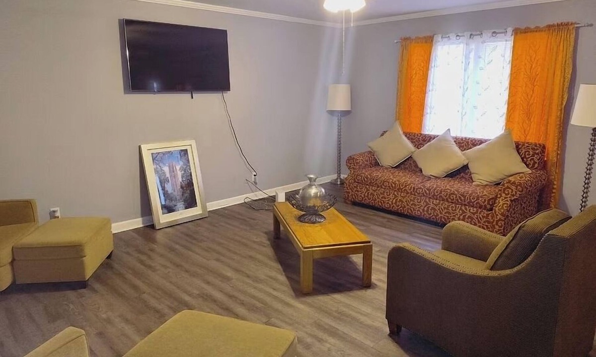 Macon House | Macon 3BR Duplex | BBQ, Parking and Comfort