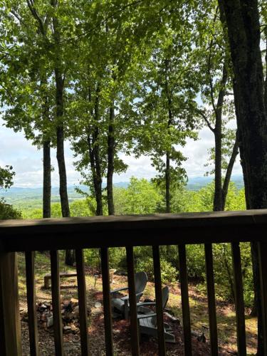 Blue Ridge Apartment | Mae’s Cottage in the Clouds