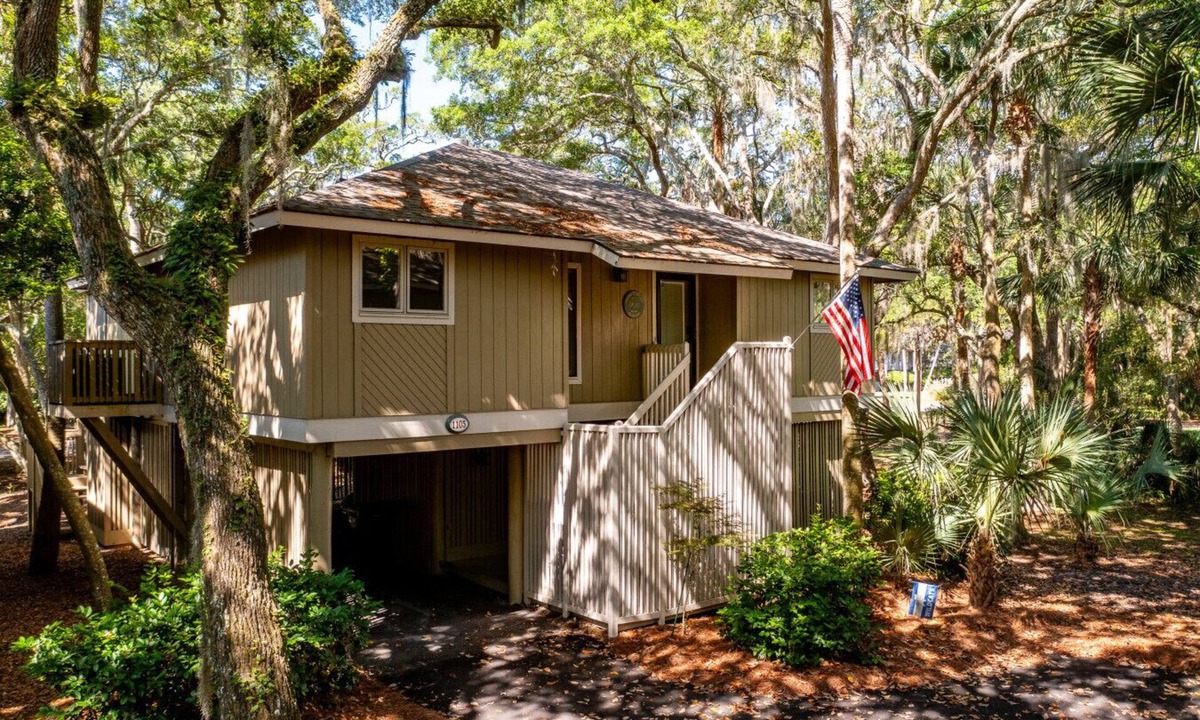 Seabrook Island House | Magnolia Cottage on the exclusive Seabrook Island in the Summer Winds community