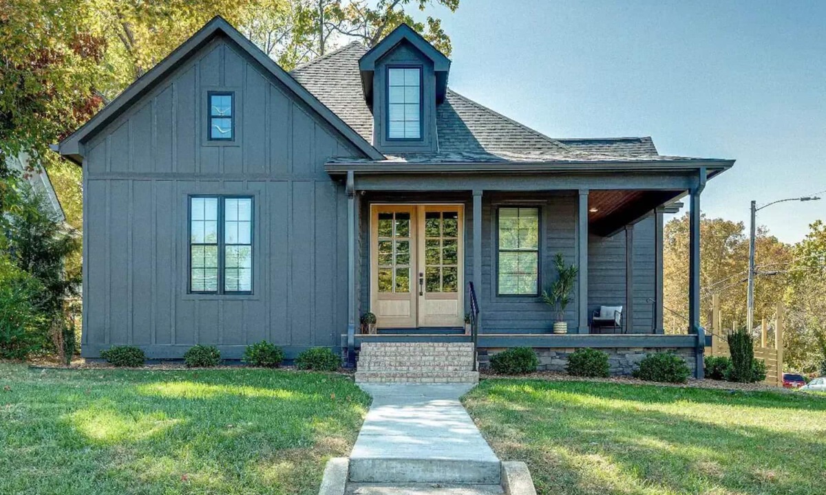 Dickson House | *Main&Broad* Elegant 4 bedroom Downtown w/parking