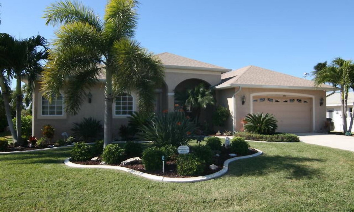 Caloosahatchee Villa | Marvelous Pool Villa In Top Location - Gulf Of Mexico Without Bridges And Locks