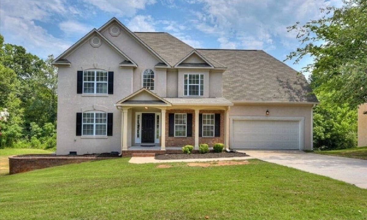 Martinez House | Master's 2026 Rental 4BR With Pool 5 Miles from Augusta National!