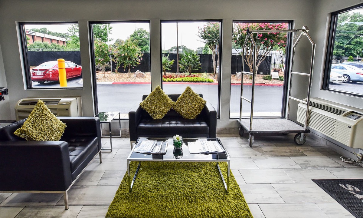 Tucker Hotel | Masters Inn Tucker