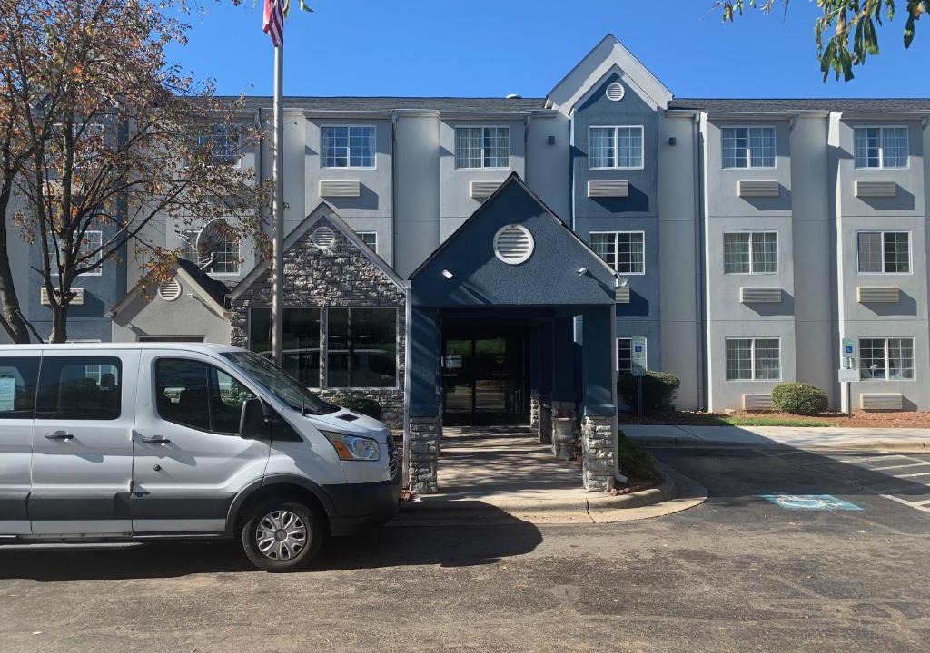 Toddville Road Hotel | Microtel Inn by Wyndham Charlotte Airport