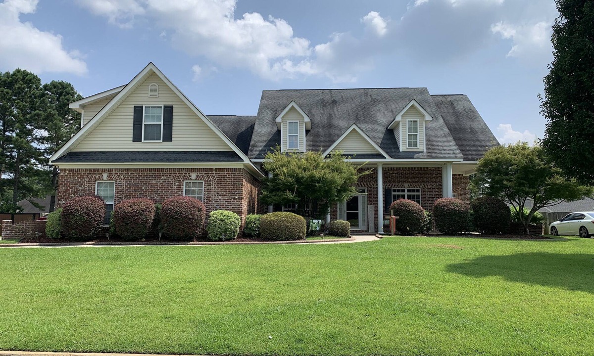 Warner Robins House | Middle GA Getaway/Retreat Location - 5 bedroom Home