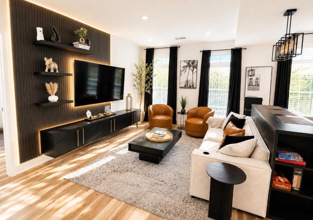 Peachtree Heights West Apartment | Midnight Luxe Suite with Walkable Area and Free Parking