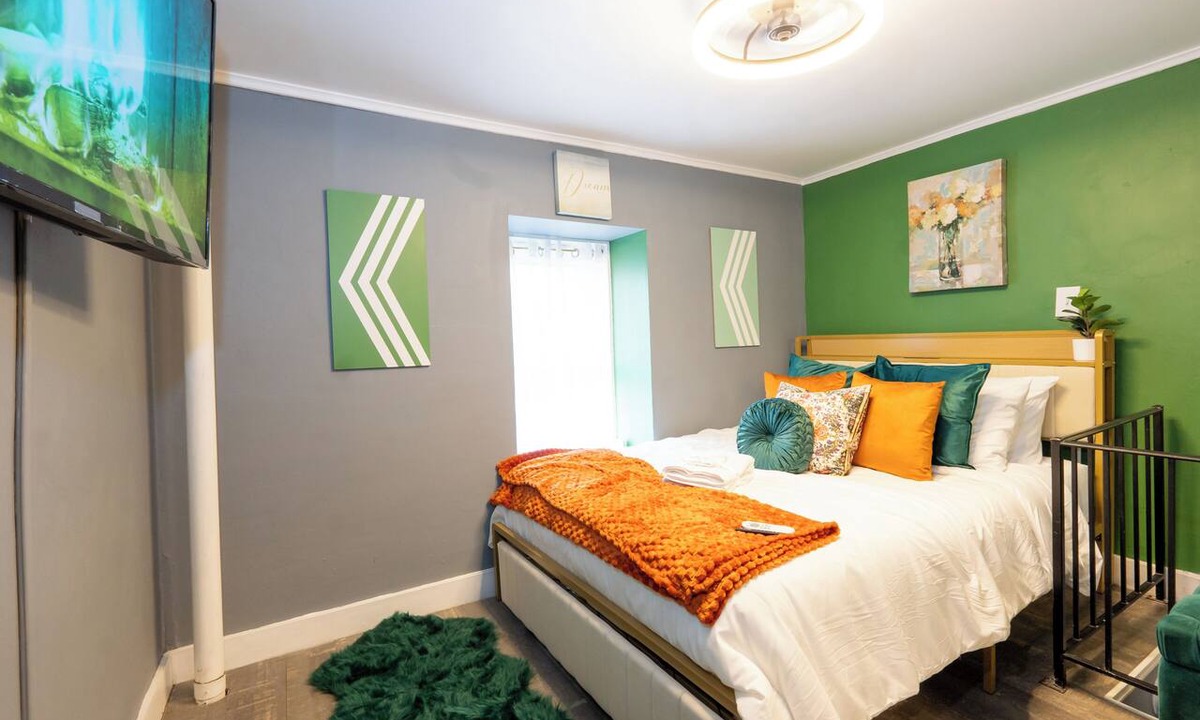 Mount Holly Apartment | Millview is located in the heart of Mount Holly perfect for business or leisure