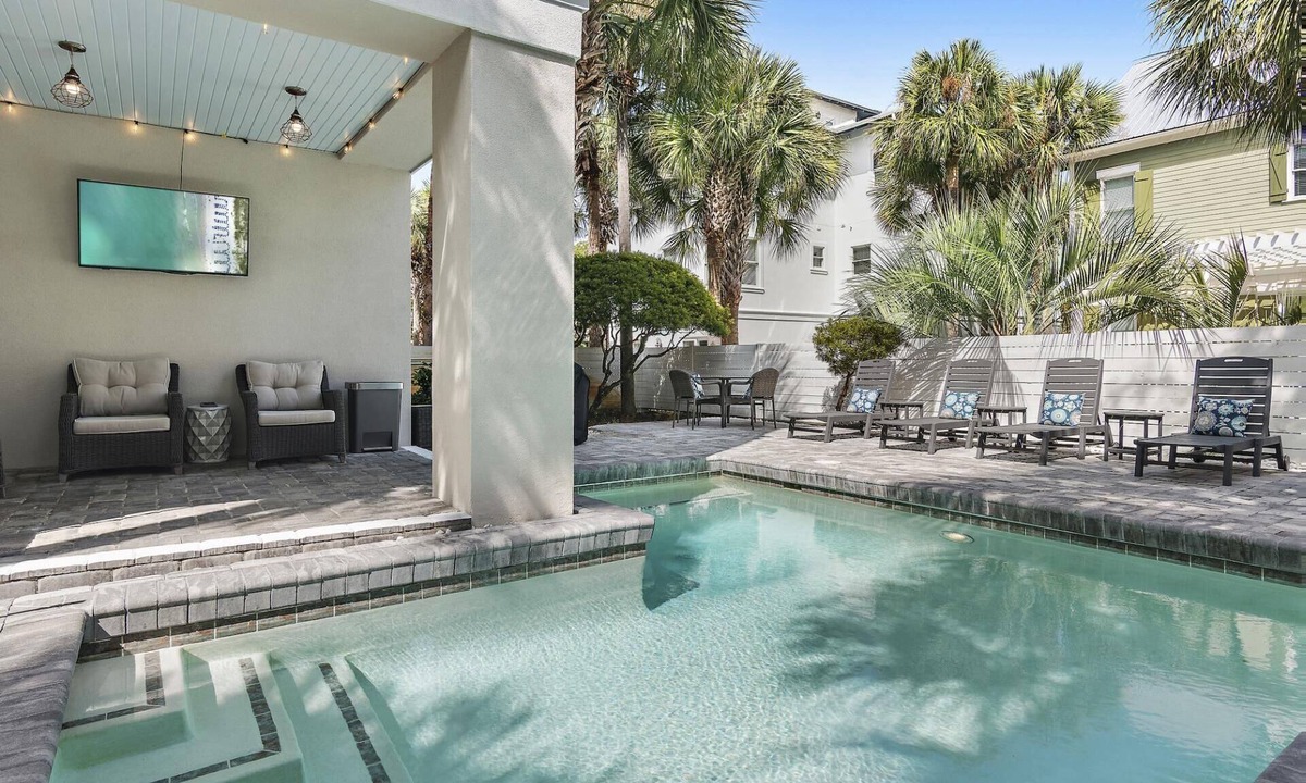 Frangista Beach House | Miramar Beach Home with Pool, Spa, Bikes & Crow’s Nest Views