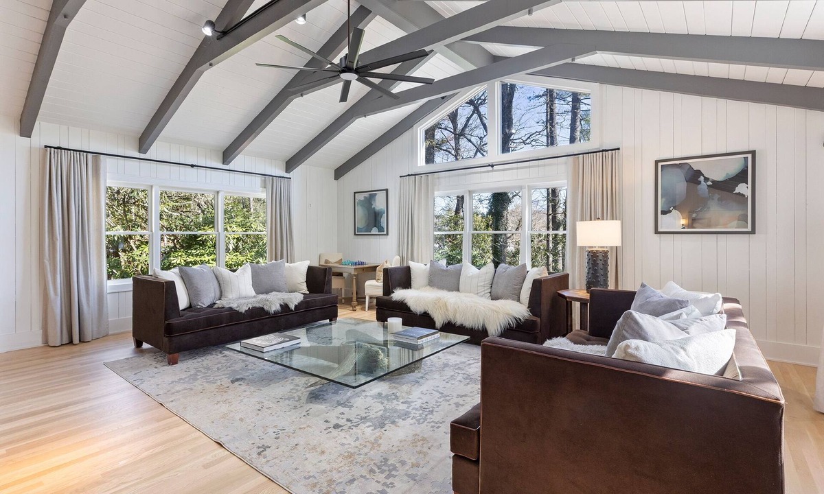 Highlands Cottage | Modern and Spacious Cottage Minutes to Main Street, Highlands, NC - NEW Listing