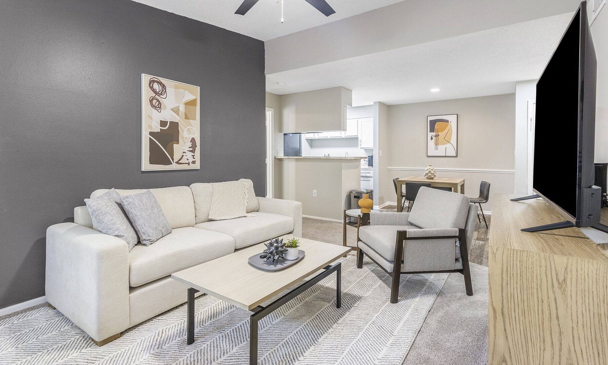 Plant City Apartment | Modern Apartment in Prime Location (ID1009X955)