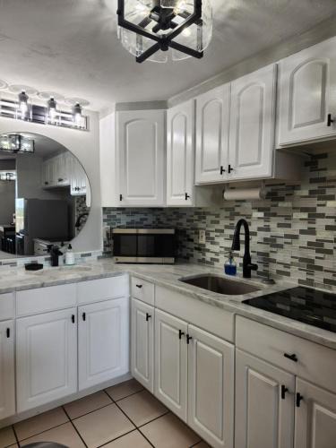 Ortona Park Apartment | Modern Beach Condo-Daytona Beach