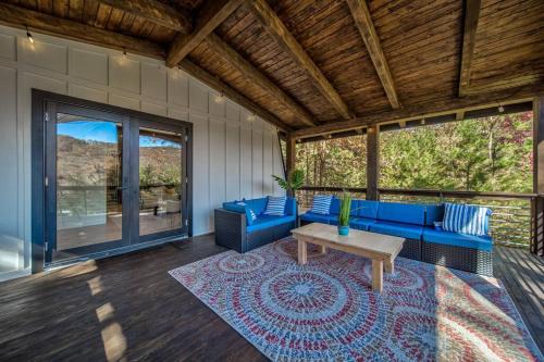 Hiawassee House | Modern Cabin with View, Pet-Friendly, Close to town