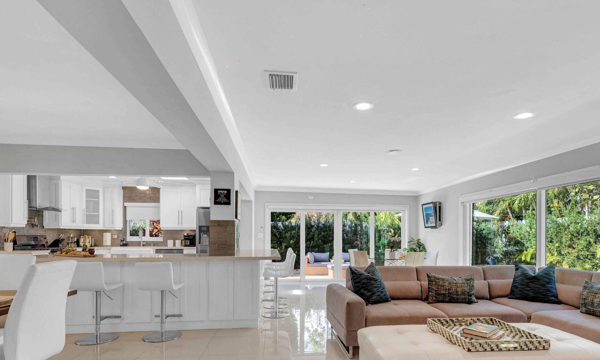 Bel Air House | Modern Coastal Style | Walk To Beach | Heated Pool | Tranquility | Ocean Mist Key | RESlDENCES