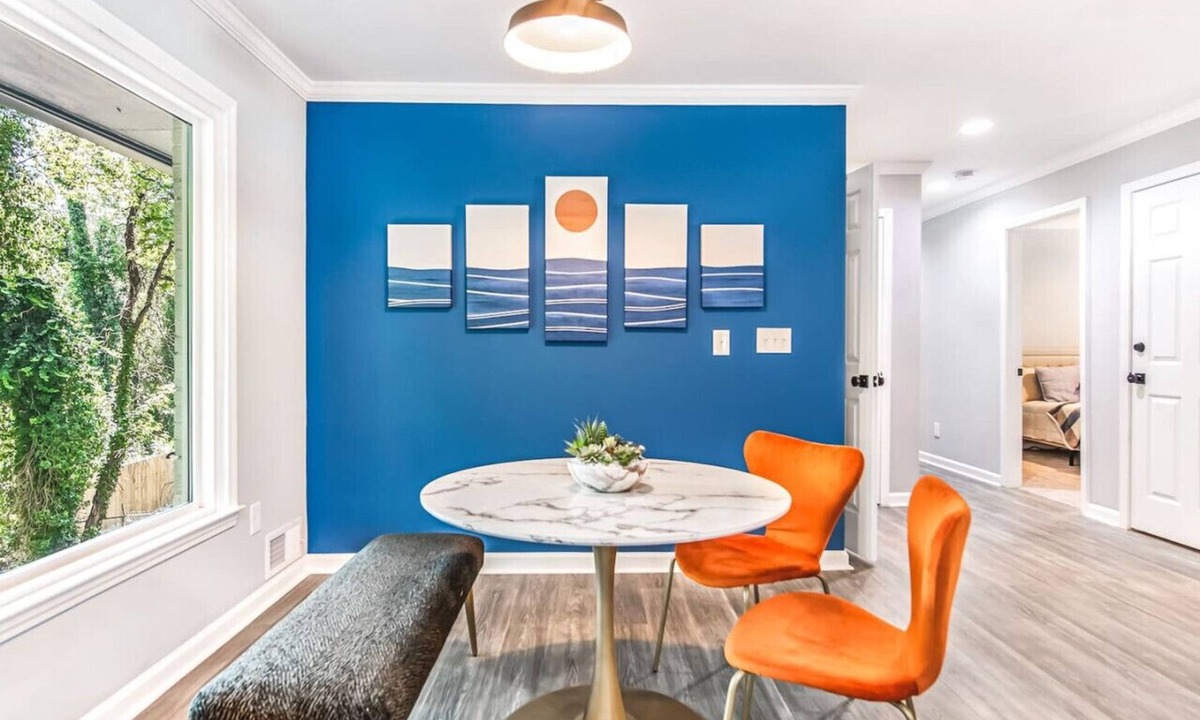 Atlanta House | Modern Comfy Big Home (4 BDR + 5 BDS + 3 Bath)!