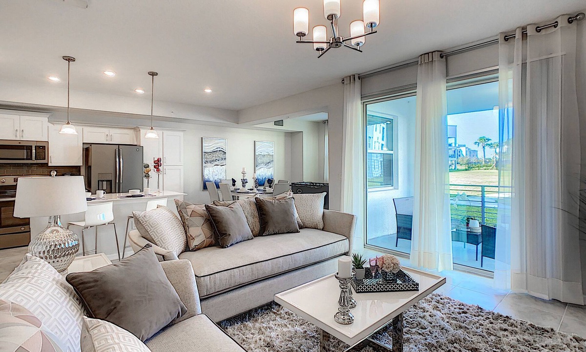 Kissimmee Condo | Modern Condo 5mi to Disney, Foosball, Giant Water Slide, Free Water Park
