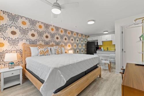 Windy Hill Apartment | Modern Studio Cozy & Pet-Friendly