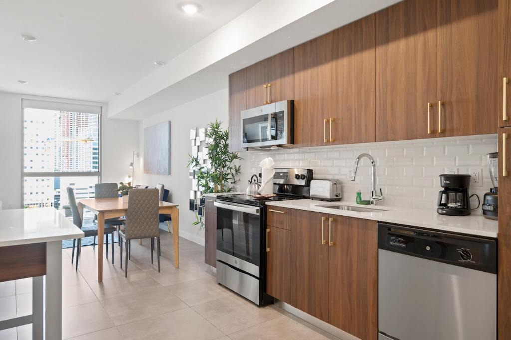 Overtown Apartment | Modern Unit in Downtown Miami With Free Parking